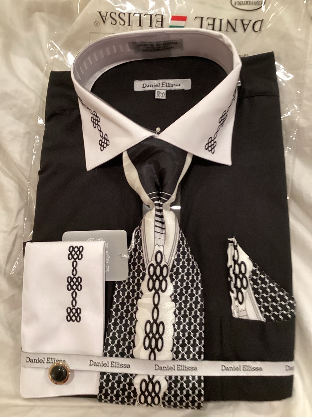 Daniel Ellissa Black Dress Shirt Complete w Tie French Cuff 36/37